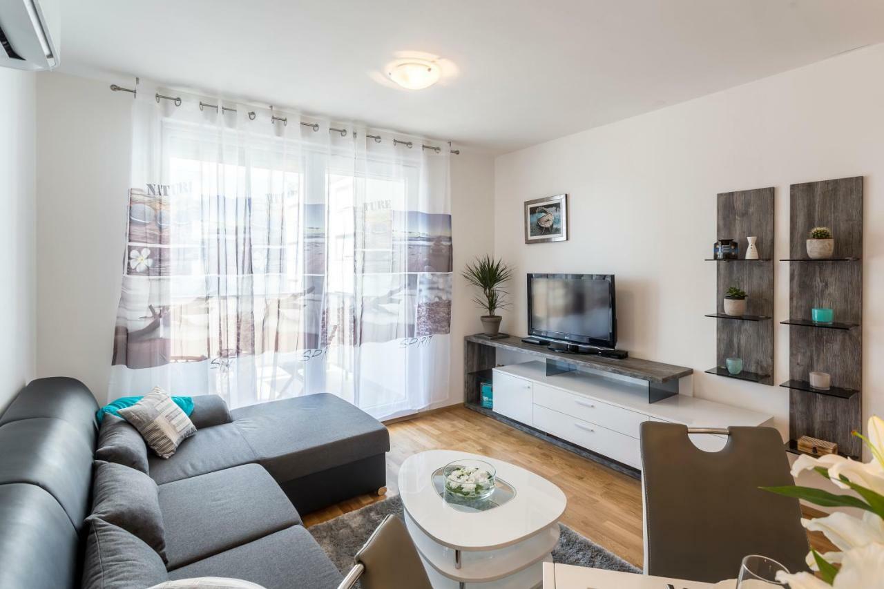 Luka Appartement *